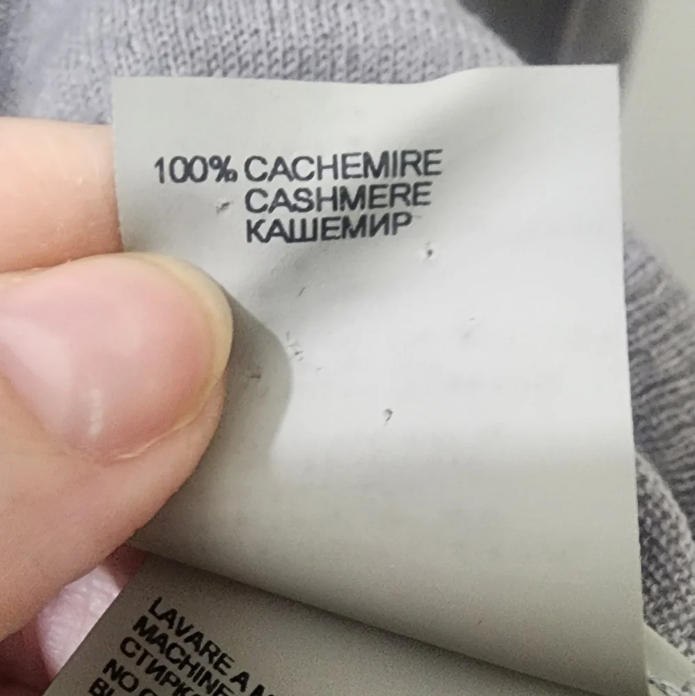 Falconeri Women's Gray V-Neck Sweater, Size Large, 100 %‎ Cashemire.